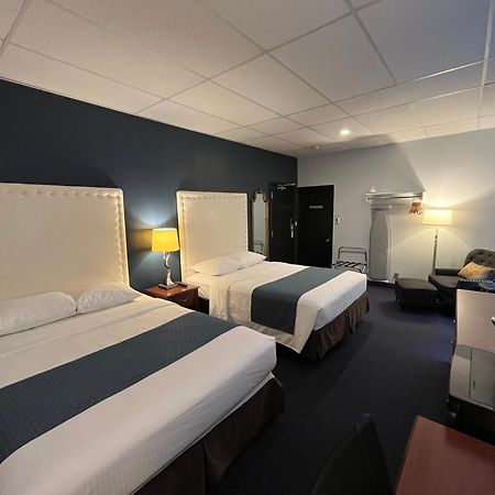 Mattawa Le Voyageur Inn מראה חיצוני תמונה