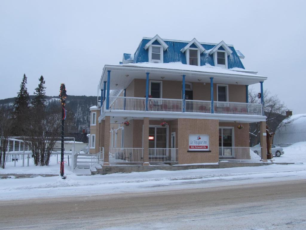 Mattawa Le Voyageur Inn מראה חיצוני תמונה