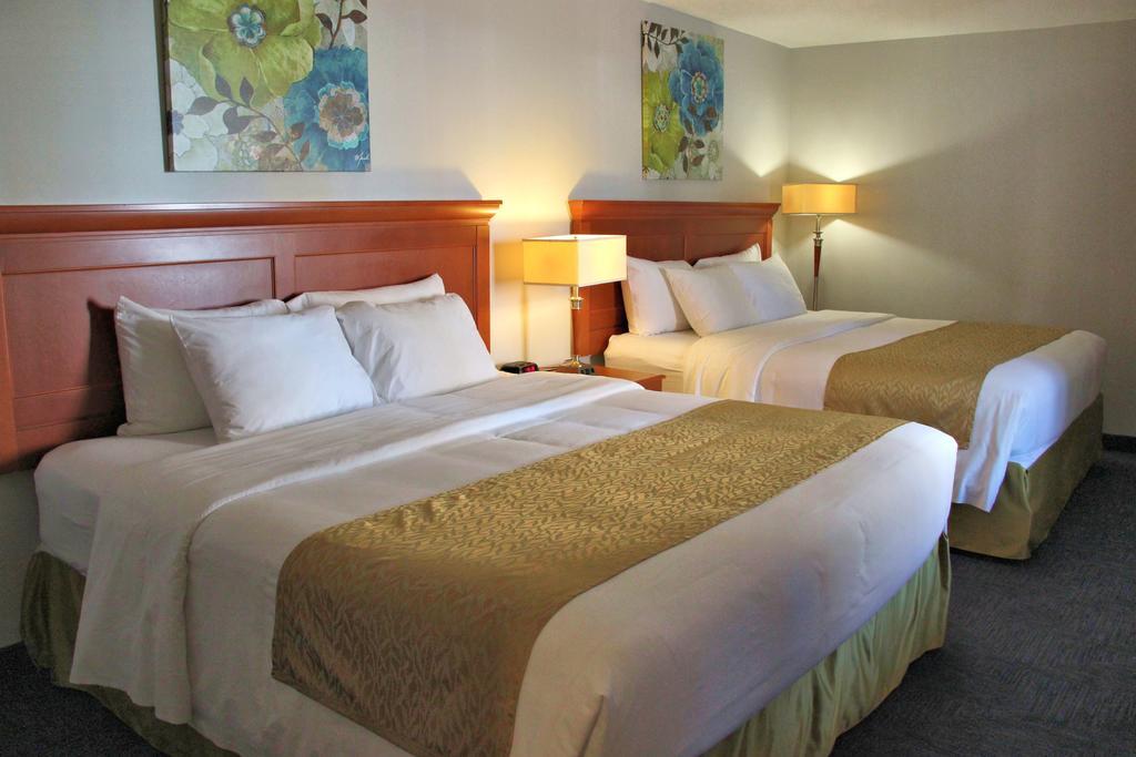 Mattawa Le Voyageur Inn מראה חיצוני תמונה