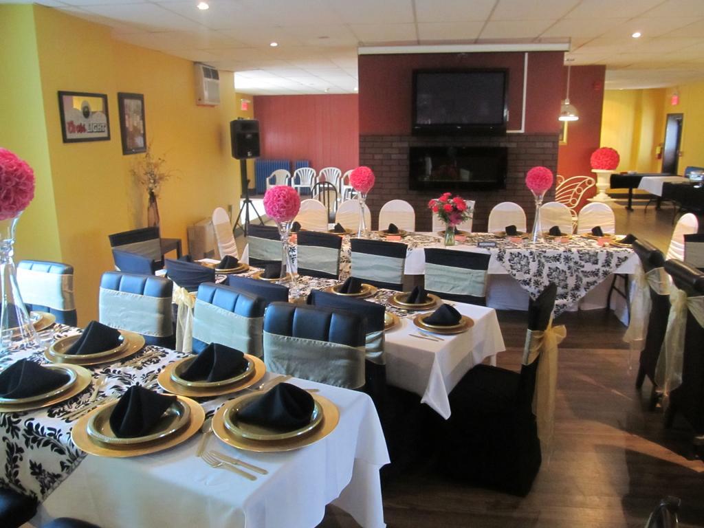 Mattawa Le Voyageur Inn מראה חיצוני תמונה