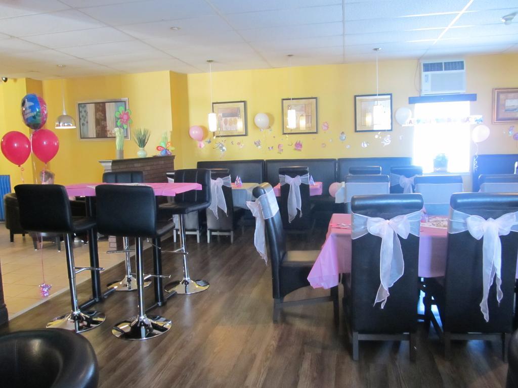Mattawa Le Voyageur Inn מראה חיצוני תמונה